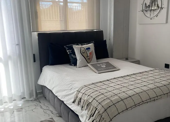 Sea View * باترا